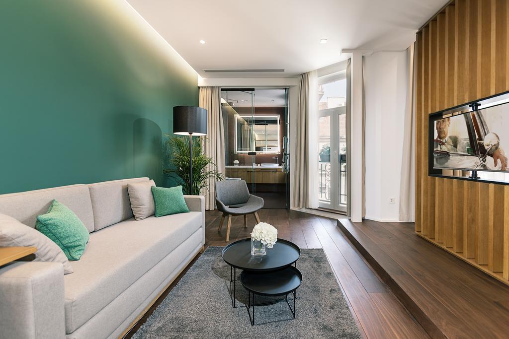 Dominic Smart & Luxury Suites - Parliament Belgrado Buitenkant foto