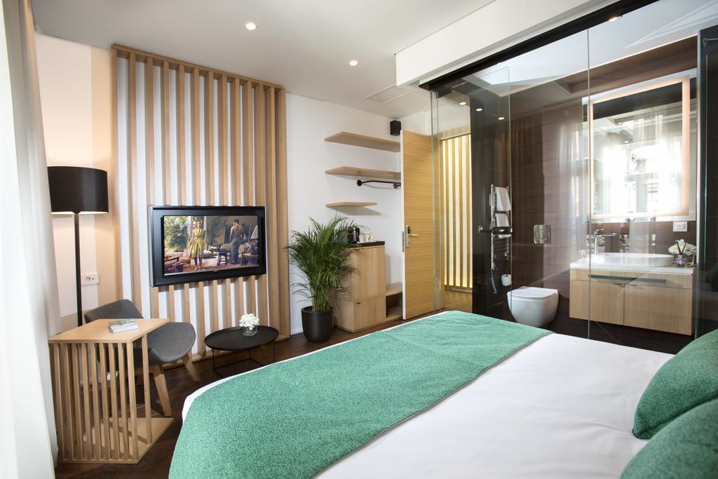 Dominic Smart & Luxury Suites - Parliament Belgrado Buitenkant foto