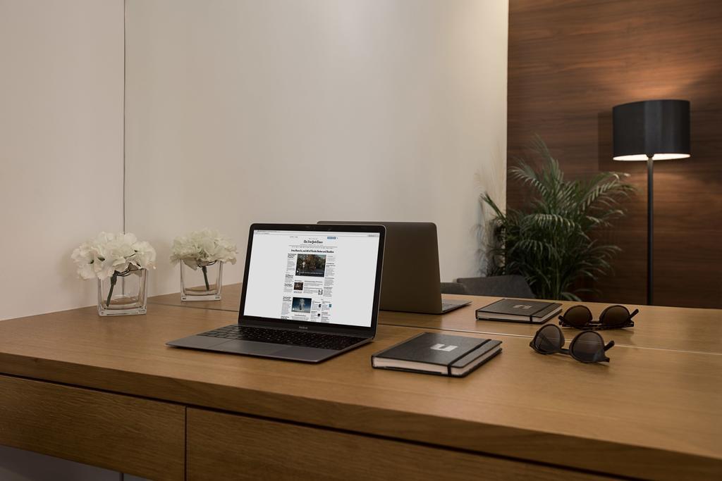 Dominic Smart & Luxury Suites - Parliament Belgrado Buitenkant foto